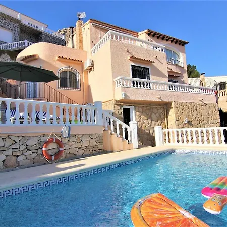 Villa A0831 *
